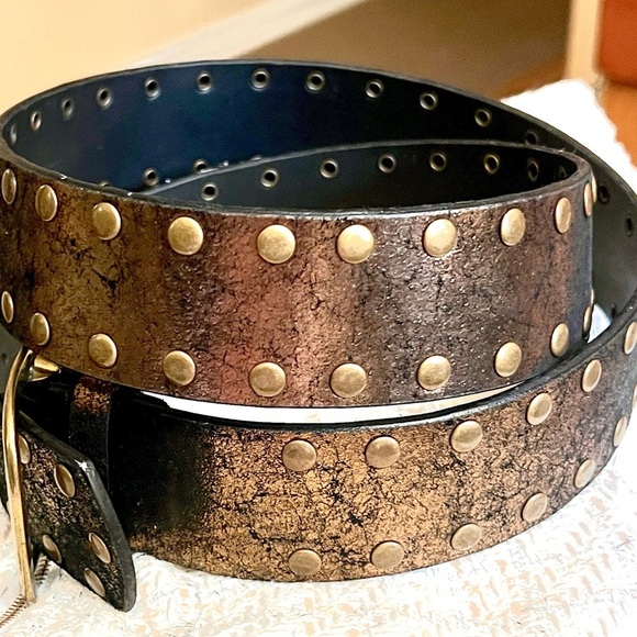 Via Spiga,Soft Italian Leather Belt,Metal Embellishments,Excellent Cond,Size L - Picture 5 of 10
